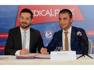 Türkiye Yüzme Federasyonu’na Yeni Sağlık Sponsoru