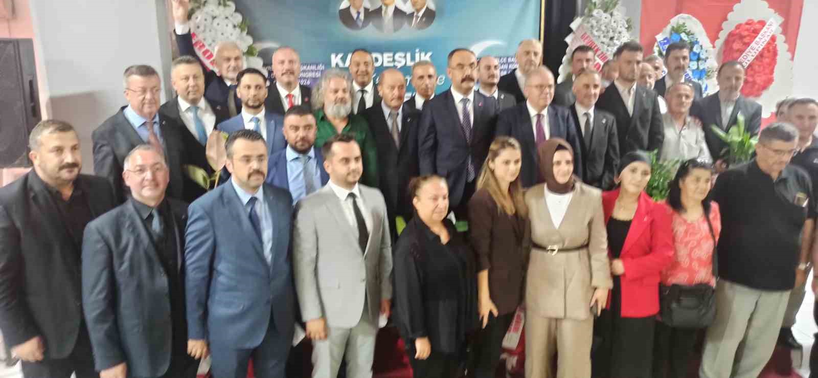 devrek-mhp-de-bayrak-degisimi