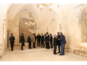 Şanlıurfa’da Tarihi Yapılar Büyükşehirle Hayat Buluyor