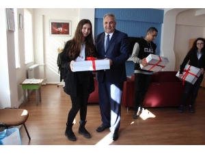 Kitap Kurtlarına Ödülleri Verildi