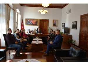 Edremit İyi Tarım Uygulamalarıyla Gelişiyor