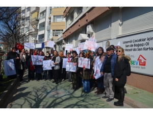 Çocukları İçin Yürüdüler