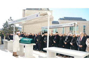 Avcılar’da Ak Parti, Chp Ve Dsp’li Belediye Başkan Adayları Cenaze Namazında Bir Araya Geldi