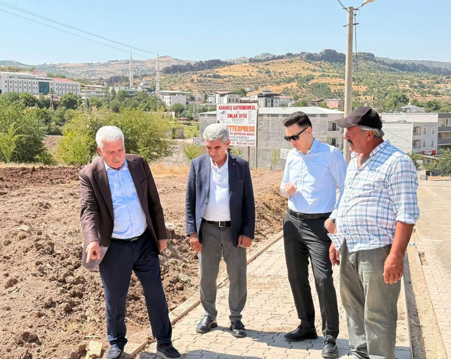 cermik-te-yol-calismasi