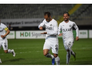 Spor Toto 1. Lig: Altay: 1- Balıkesirspor Baltok: 0