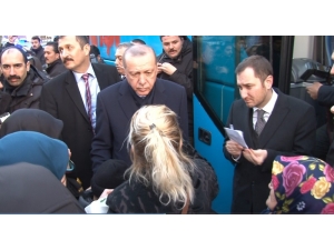 Cumhurbaşkanı Erdoğan Kendisine Seslenen Engelli Gençle Sohbet Etti