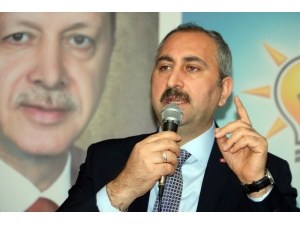 Bakan Gül: “Fetö’nün Şişirdiği, İpini Kandil’e Verdiği Bu Balonu 31 Mart’ta Sarıkaya Patlatacak”