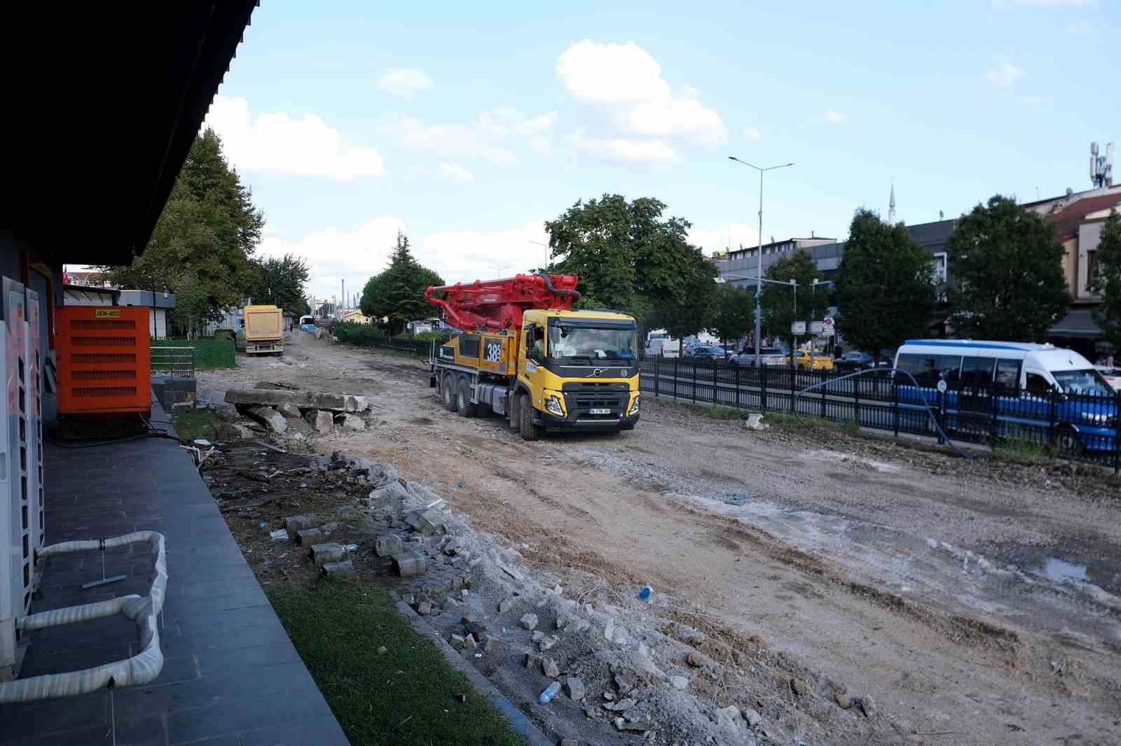 sakarya-yi-ikiye-bolen-raylarin-sokumunde-yuzde-70-seviyesine-ulasildi