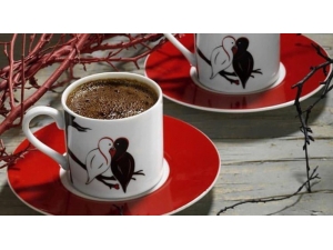 Dpü Öğrencisinin Fincan Tasarımı Raflarında