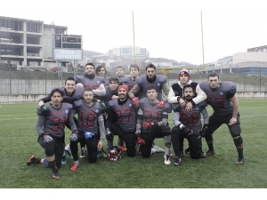 Düzce Üniversitesi Çeyrek Finalde