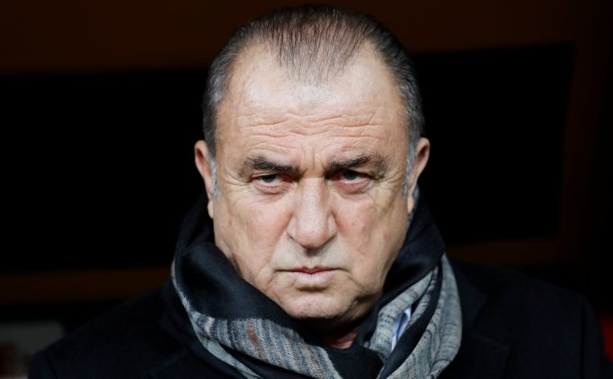 İşte Fatih Terim'in Soyunma Odasında Yaptığı O Konuşma; "kaybederken Bile Şık Kaybedin"
