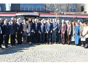 Başkan Şahin: “Atakum’a Hizmet İçin Geliyoruz”