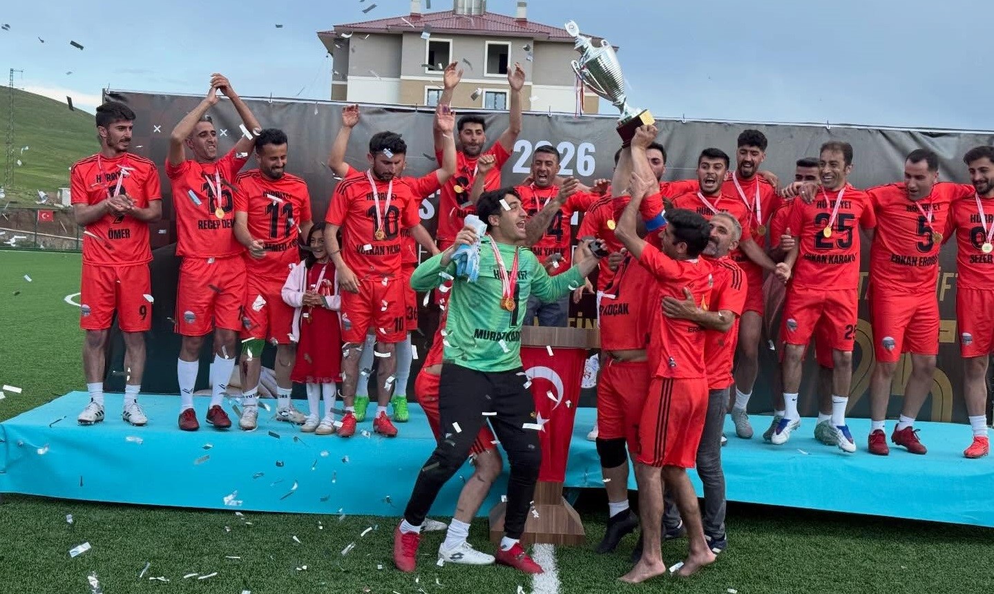 tekman-da-futbol-soleni-2026-mustafa-ciftci-sezonu-sampiyonu-hurriyetspor-oldu