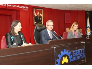 Başkan Köşker, Meclis Toplantısında Veda Etti