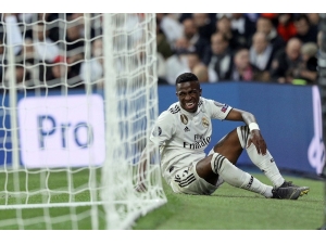 Real Madrid Erken Havlu Attı