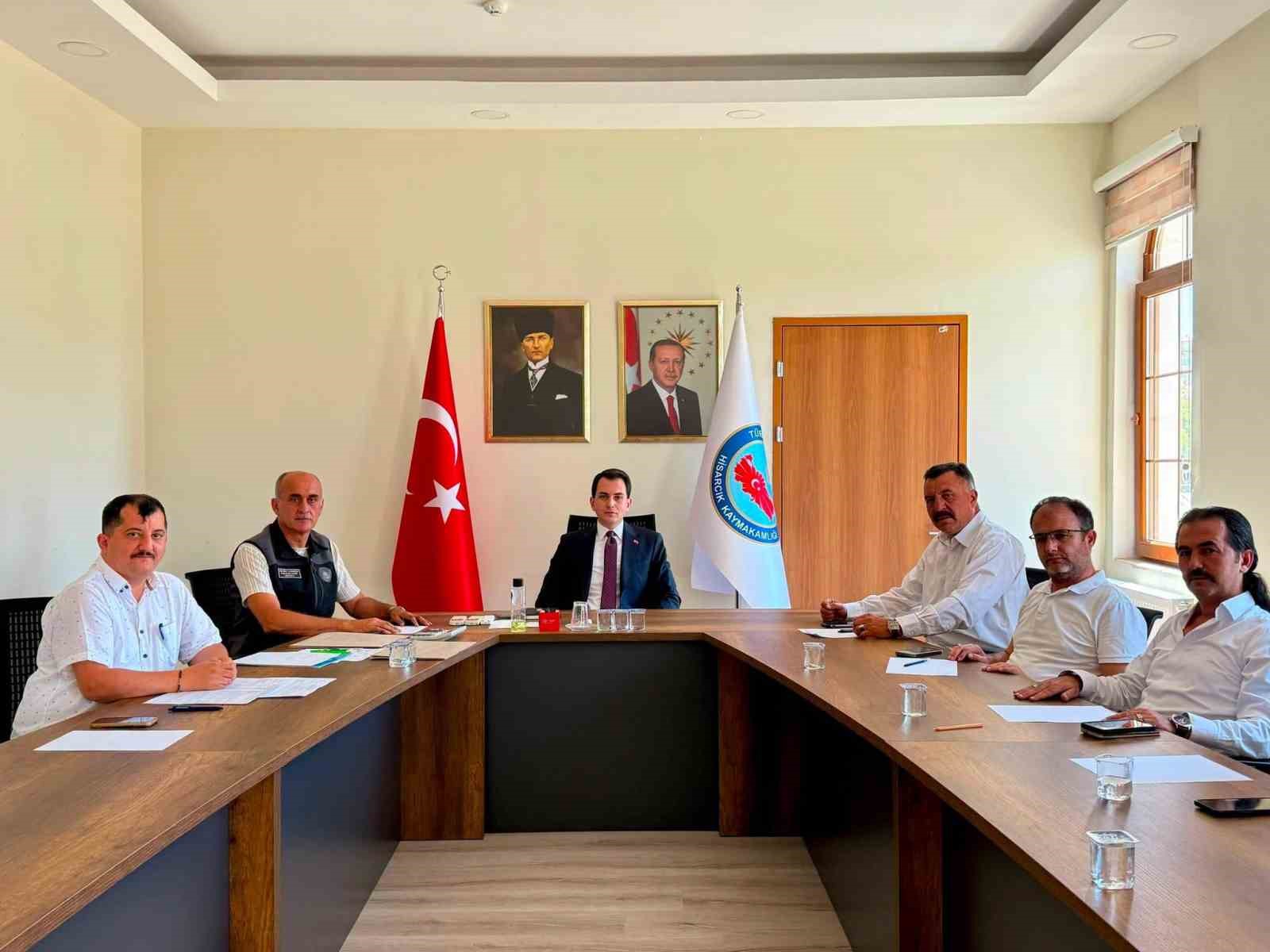hisarcik-asagiyoncaagac-ve-karaagil-koylerinin-icme-suyu-icin-sondaj-ihalesi-tamamlandi