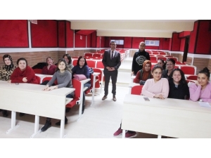 Burhaniye’de Okul Servisi Görevlilerine Eğitim Verildi