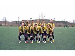 Yalova Süper Amatör Küme’de İlk Yarıyı Çınarcık Belediyespor Lider Bitirdi