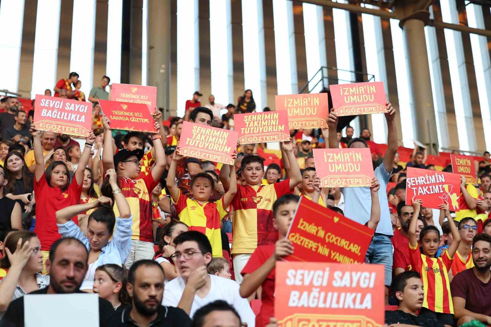 goztepe-den-ogrencilere-karne-hediyesi-karneni-getir-hediyeni-al
