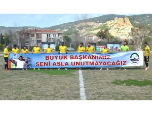 Foça Belediyespor Şampiyonluğunu İlan Etti