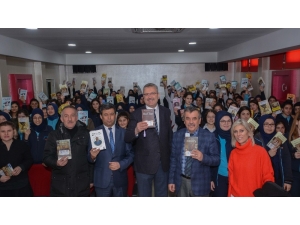 Karacabey’de “Başkanımla Okuyorum” Projesi Tam Gaz
