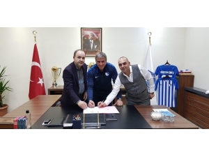 Bb Erzurumspor, Hamza Hamzaoğlu İle 1.5 Yıllık Sözleşme İmzaladı