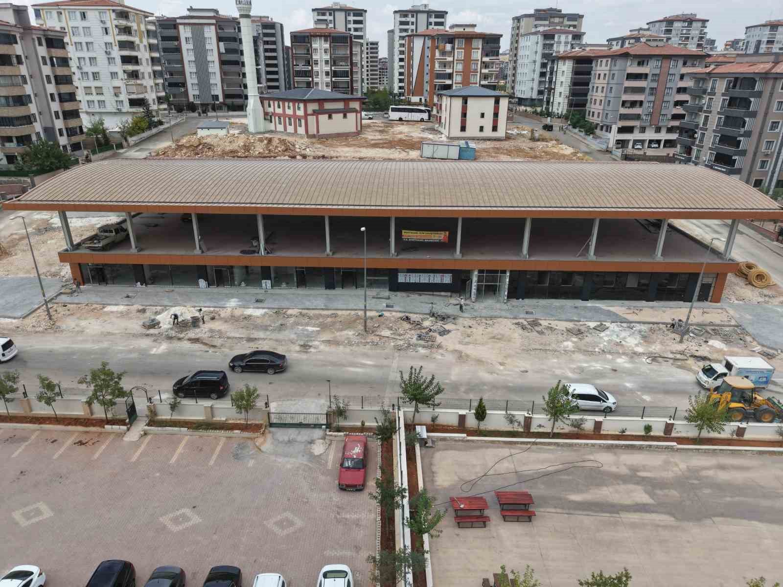 sehitkamil-den-karacaahmet-e-cok-amacli-pazar-yeri