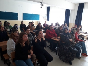 Velilere Yönelik ’Aile Eğitimi’