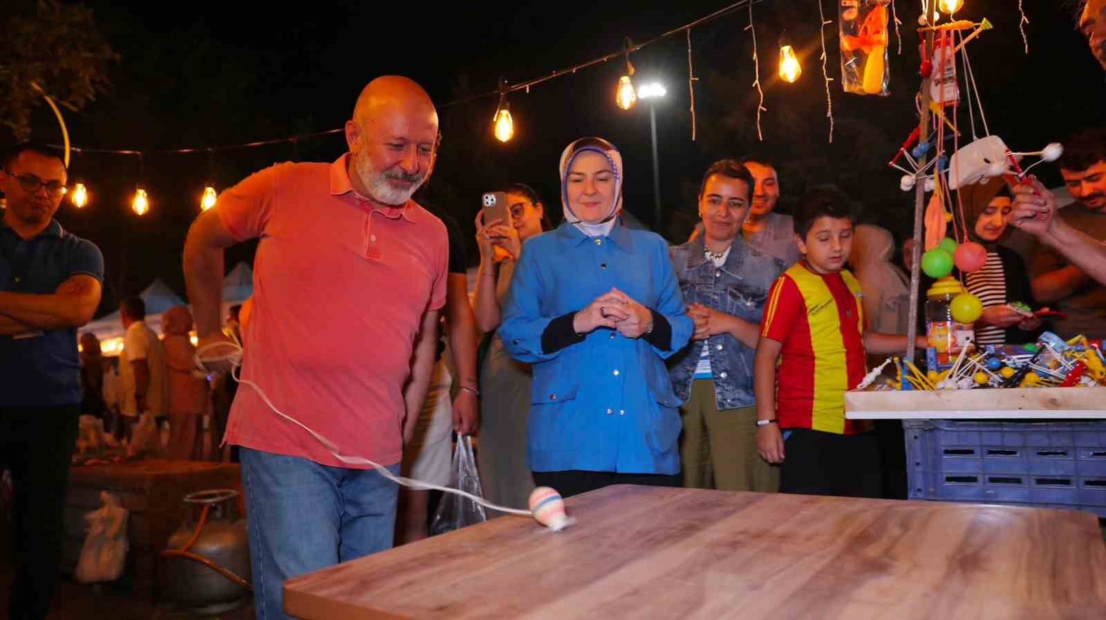baskan-colakbayrakdar-gecmisin-guzel-hatiralarini-hep-birlikte-yasiyoruz