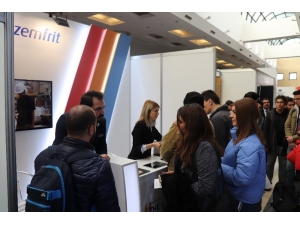 Gizemfrit Üniversitelilerle Bir Araya Geldi