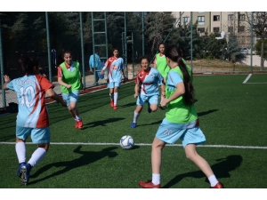 Dişi Messi’ler, Kadınlar Günü Öncesinde Dünya Kupası Sözü Verdi