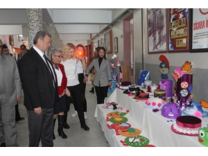 Öğrenciler Atıkları Sanat Eserine Dönüştürdü