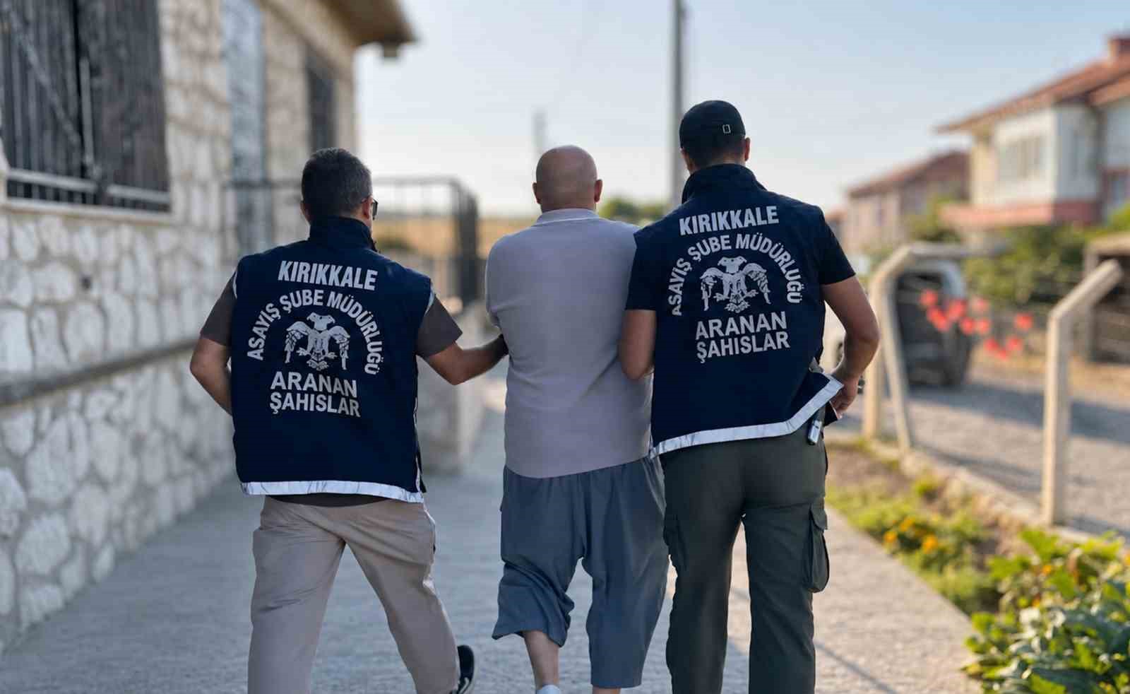 otel-kayitlariyla-sahte-rota-cizdi-kendini-baska-sehirde-gosteren-firarinin-kacis-planini-polis-bozdu
