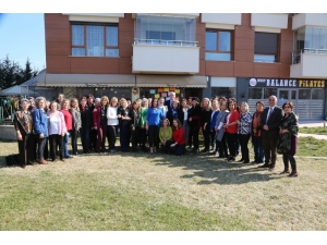 Başkan Kurt Çalışan Kadınlarla Bir Araya Geldi