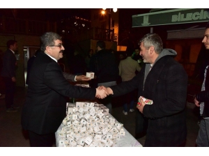 Bilecik Belediyesi’nden Kandil Simidi Ve Lokum İkramı