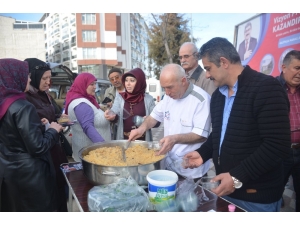 Bayan Muhtar Adayı 8 Mart Dünya Kadınlar Günü’nde Kadınları Unutmadı
