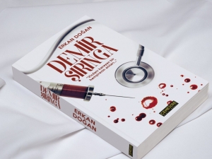 Sağlık Muhabiri Doğan, Hemşire Anılarını Kaleme Aldı