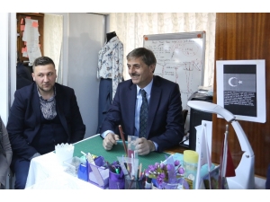 Başkan Alemdar, Meslek Edindirme Kurslarına Misafir Oldu