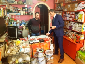 Başkan Alemdar, Esnaf Ziyaretlerinde Vatandaşların Kandilini Kutladı