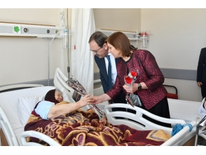 Başkan Zihni Şahin’den Kadınlara Müjdeler