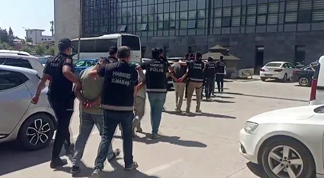 kahramanmaras-ta-uyusturucu-operasyonu-25-tutuklama