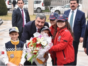 Sağlık Bakanı Koca: "Sağlıkta Şiddet Olayında Şikayete Bağlı Olmadan Yasal İşlem Yapılacak"