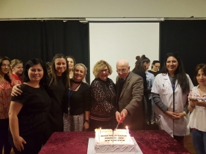 Kadınlar Gününde Kadınlara Özel Pasta