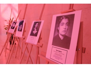 Her Biri Alanında Öncü Türk Kadınları Sergide Buluştu