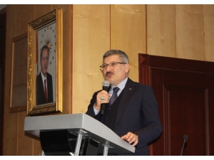 Kadın Zarafetiyle Sanatın Zarafeti Pendik’te Buluştu