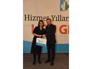 İzmit’te Deneyimli Personellere Ödül Verildi