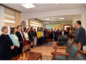 Vali Şentürk, Çalışan Kadınlarla Buluştu