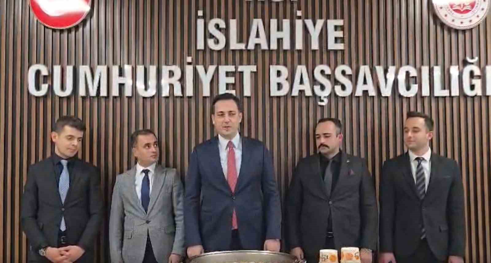islahiye-cumhuriyet-bassavcisindan-geleneksel-asure-etkinligi