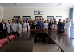 İhlas Koleji’nde Kadınlar Günü Kutlandı