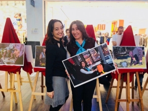 Manisa’nın Tek Kadın Halk Otobüsü Şoförü Serginin İlgi Odağı Oldu